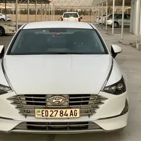 Hyundai Sonata Hybrid 2020