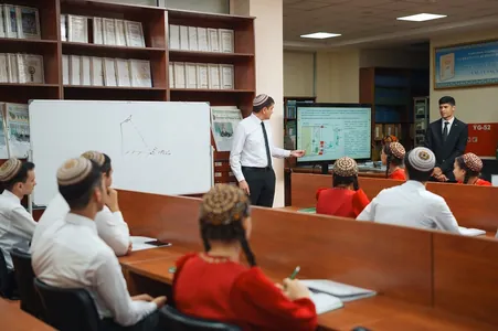 Türkmenistanyň Ylymlar akademiýasy ýaşlaryň arasynda ylmy işler boýunça bäsleşik yglan etdi