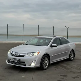 Toyota Camry 2013