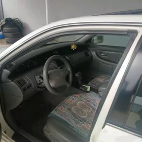 Toyota Avalon 2000