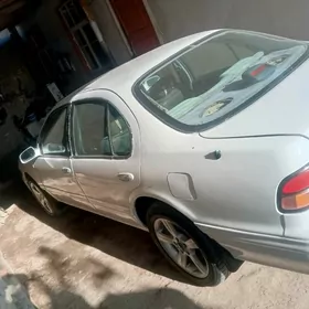 Nissan Cefiro 1998