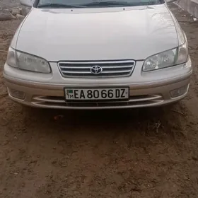 Toyota Camry 2001