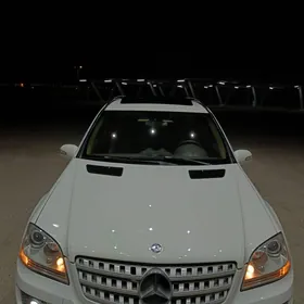 Mercedes-Benz ML350 2008