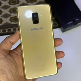 Samsung A8plus  3/32gb