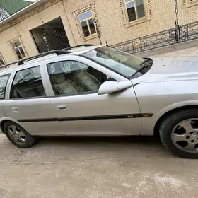 Opel Vectra 2000
