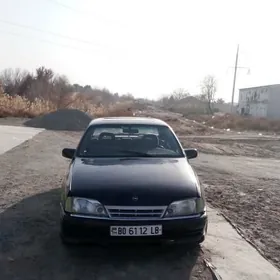 Opel Omega 1990