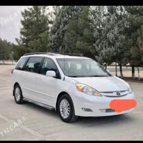 Toyota Sienna 2009