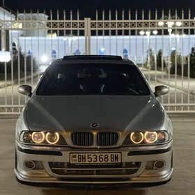BMW E39 2000