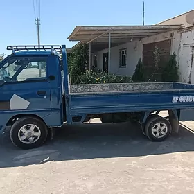Hyundai H100 2002