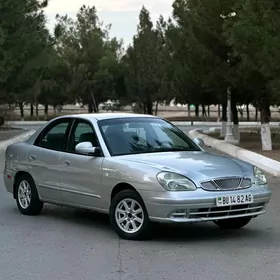 Daewoo Nubira 2001