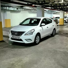 Nissan Sunny 2021