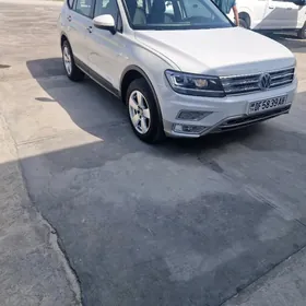 Volkswagen Tiguan 2021