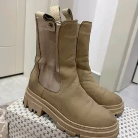 Ädik (сапожки)