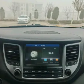 hunday tucson magnitafon