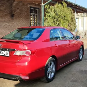 Toyota Corolla 2013