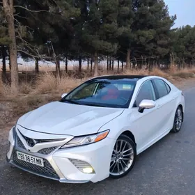 Toyota Camry 2020