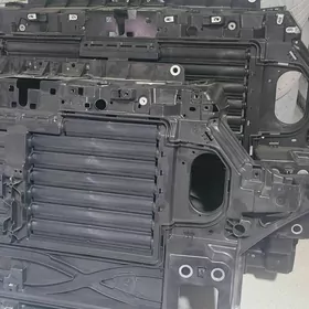 explorer 2020-24 zaluz