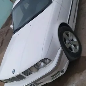 BMW 535 1990