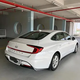 Hyundai Sonata 2021