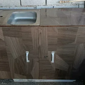 Gap -gaç ýuwmak üçin rakawina