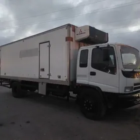 Mitsubishi Canter 2009