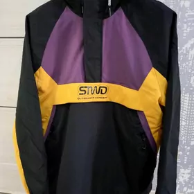 HOLLISTER,  PULL& BEAR   !!!!