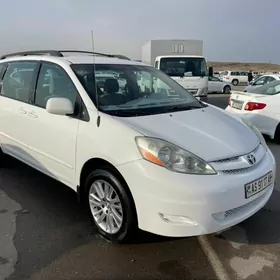 Toyota Sienna 2008