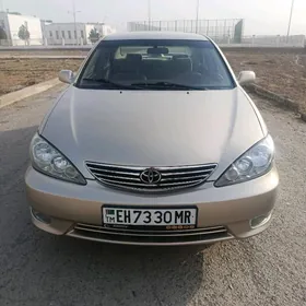 Toyota Camry 2004