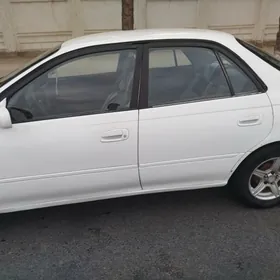 Toyota Carina 1993