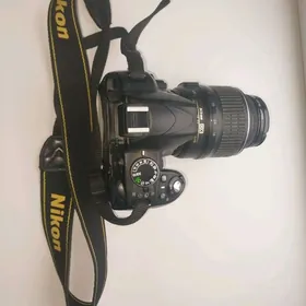 Nikon D3100