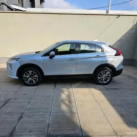 Mitsubishi Eclipse Cross 2024