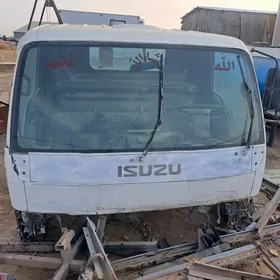 Isuzu kabin