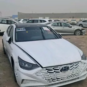 Hyundai Sonata 2021