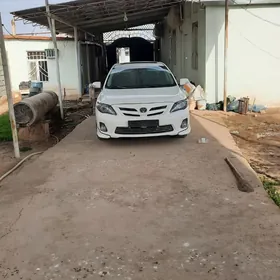 Toyota Corolla 2012