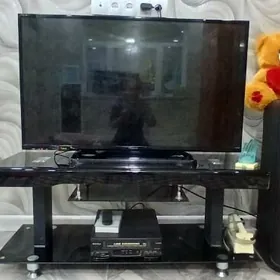 Телевизор с Подставкой