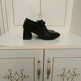 Полусапожка