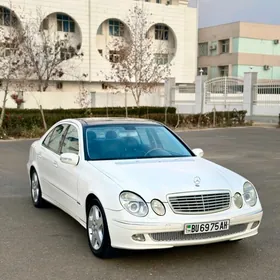 Mercedes-Benz E320 2003