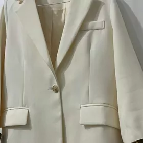 Kastyum pidjak gyzlarynky