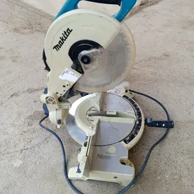 Makita Uglarez Başkesme