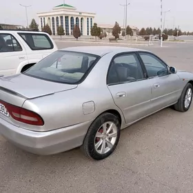 Mitsubishi Galant 1993