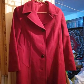 Пальто, плащ, шубы женские б/у