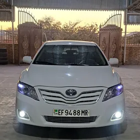 Toyota Camry 2010