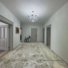 Podwoyskiy 3 komnat 4 etaz