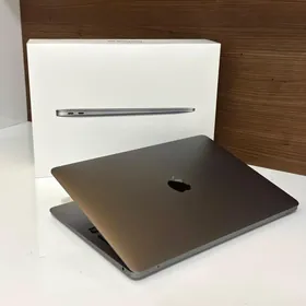 MacBook Air 13 M1 8/512