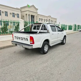 Toyota Hilux 2010