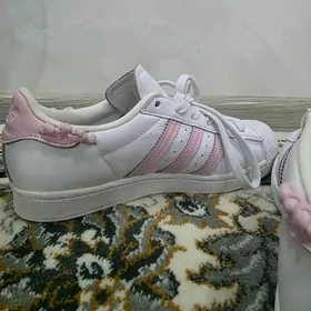 Кроссовик Кожанные