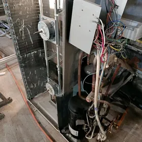 Zapças Şkaf kondisioner.