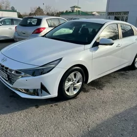 Hyundai Elantra 2021