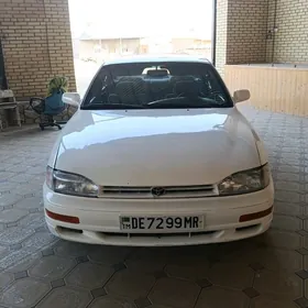 Toyota Camry 1992