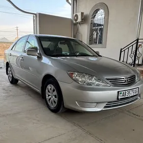 Toyota Camry 2005